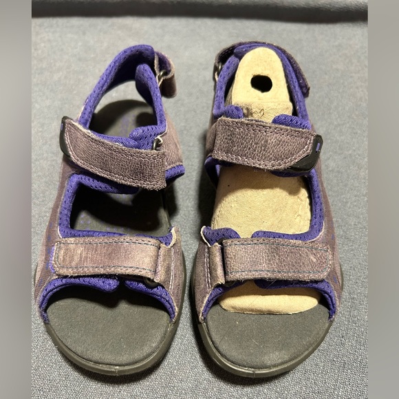 Brand new Ecco Velcro leather sandals size eu 31 or us 13.5 - Picture 1 of 5